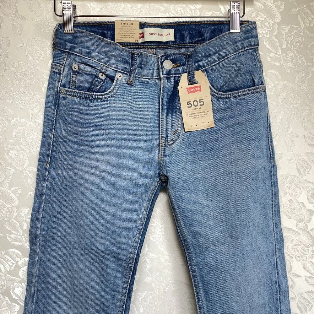 NWT Levi's 505 Boys Blue Straight Leg Jeans Size 8 Reg W24" X L22" Medium Wash